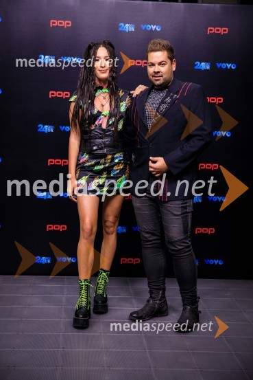  Ana Teržan - Anabel, pevka;  Nejc Simšič, novinarPOP Promenada 2019
