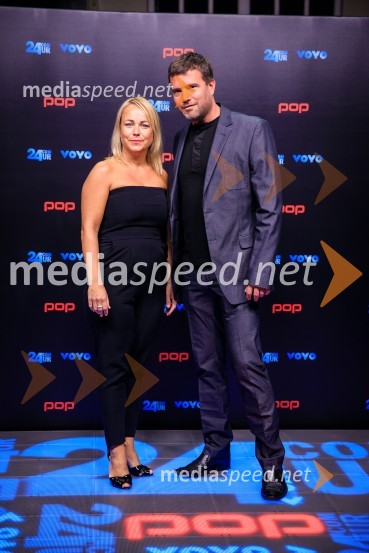  Tanja  Škarjot;  ... POP Promenada 2019