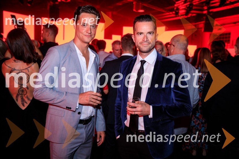 Domen Valič, igralec;  Andrej Škufca, štirikratni svetovni plesni prvak in plesni sodnikPOP Promenada 2019