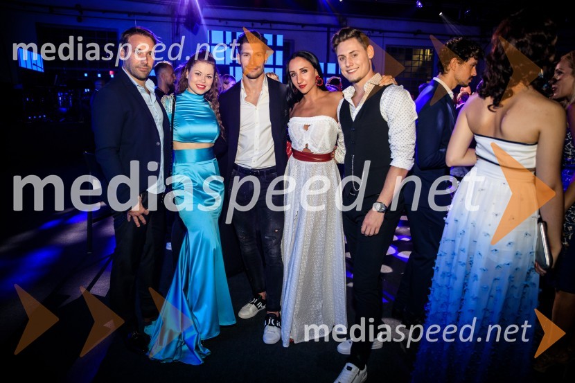  Rok Kunaver, igralec;  Martina  Plohl, plesalka;  Miha Vodičar, plesalec;  Nika Bagon, plesalka;  Arnej Ivkovič, plesalecPOP Promenada 2019
