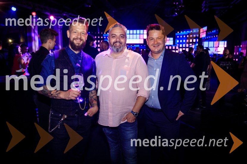  Bine Volčič, kuharski mojster;  Karim Merdjadi, kuharski in slaščičarski mojster ;  Luka Jezeršek, Hiša kulinarike JezeršekPOP Promenada 2019