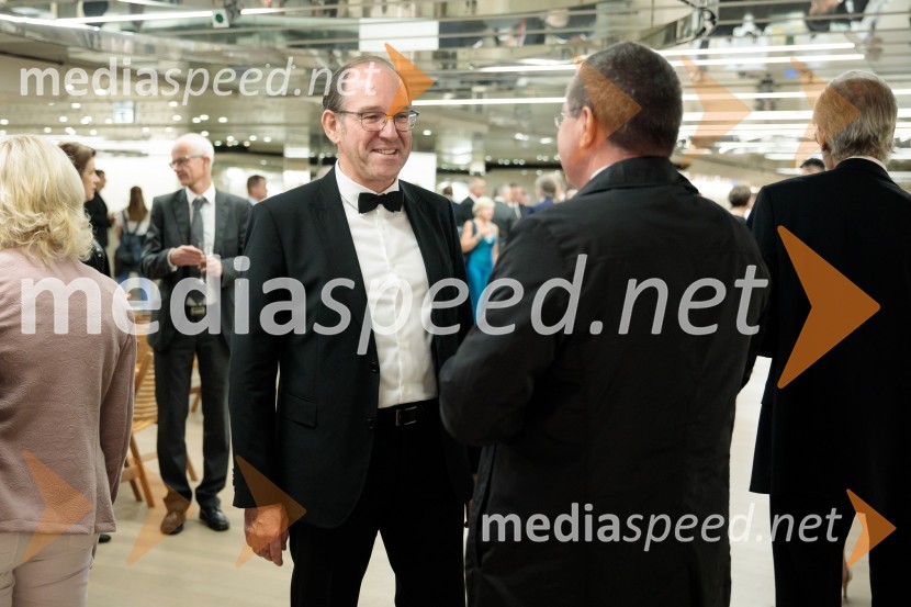 doc. dr. Samo Drobne;  ... Proslava ob 100-letnici Fakultete za gradbeništvo in geodezijo