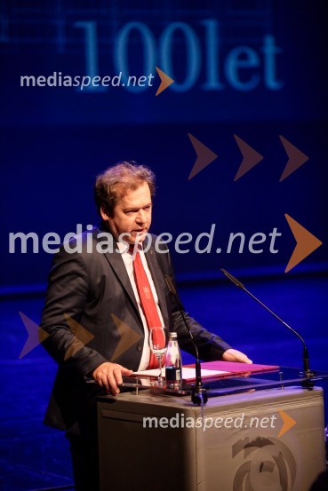 dr. Igor Papič, rektor, Univerza v LjubljaniProslava ob 100-letnici Fakultete za gradbeništvo in geodezijo