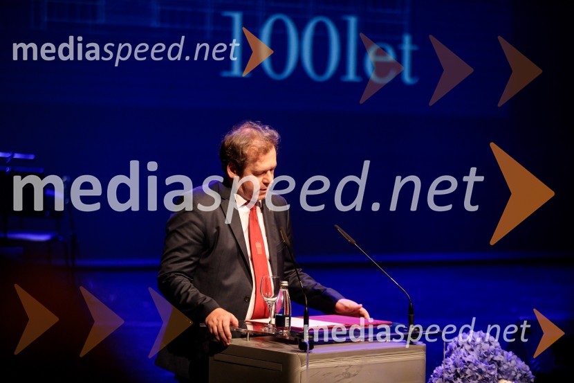 dr. Igor Papič, rektor, Univerza v LjubljaniProslava ob 100-letnici Fakultete za gradbeništvo in geodezijo