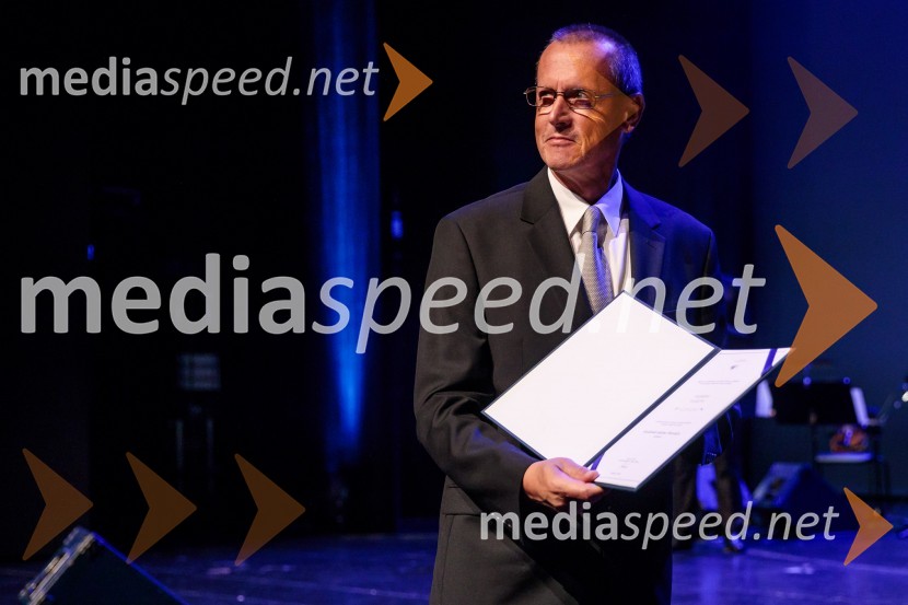  Milan Brajnik, direktor Geodetskega inštituta SlovenijeProslava ob 100-letnici Fakultete za gradbeništvo in geodezijo