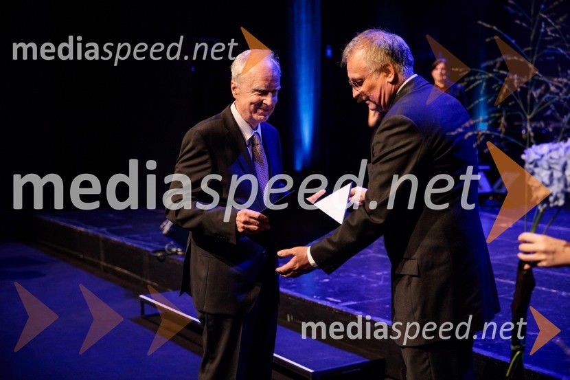 prof. dr. Peter Fajfar, profesor na Univerzi v Ljubljani in član Slovenske inženirske akademije; prof. dr. Matjaž Mikoš, dekan Fakultete za gradbeništvo in geodezijo Univerze v Ljubljani (UL FGG) Proslava ob 100-letnici Fakultete za gradbeništvo in geodezijo