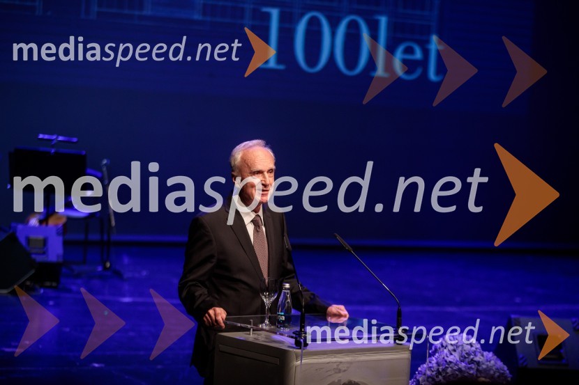 prof. dr. Peter Fajfar, profesor na Univerzi v Ljubljani in član Slovenske inženirske akademijeProslava ob 100-letnici Fakultete za gradbeništvo in geodezijo