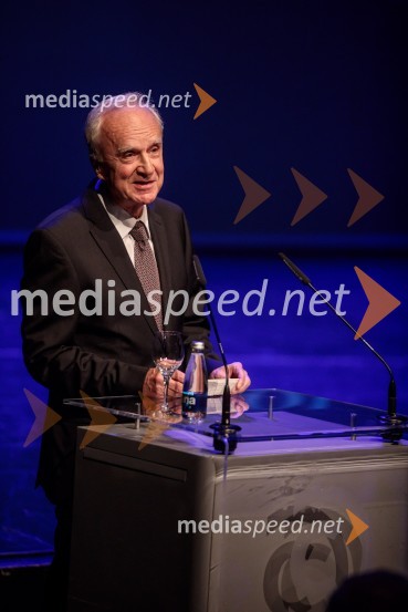 prof. dr. Peter Fajfar, profesor na Univerzi v Ljubljani in član Slovenske inženirske akademijeProslava ob 100-letnici Fakultete za gradbeništvo in geodezijo