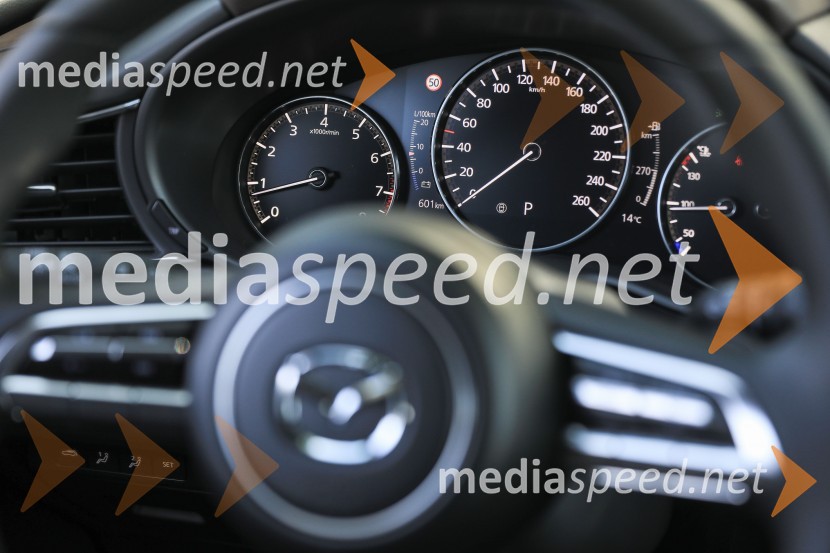 Mazda predstavitev CX-30