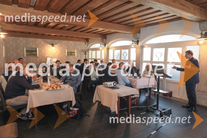 Mazda predstavitev CX-30