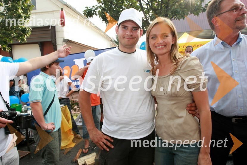 ... in Katarina Kresal, predsednica LDS.Bogračfest 2008