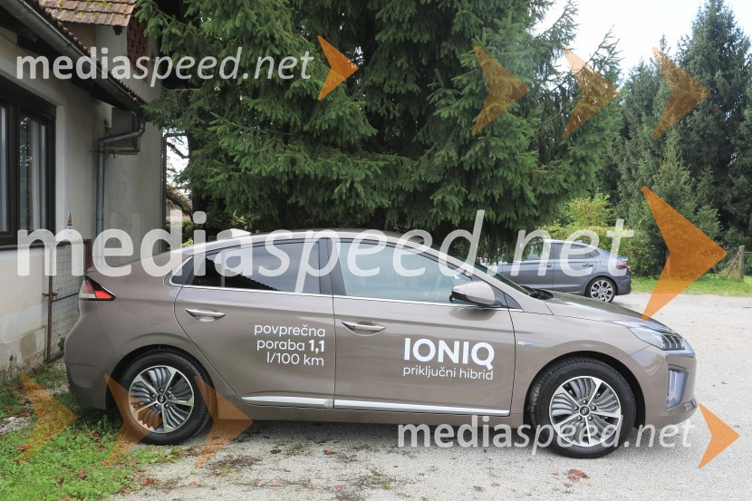 Slovenska predstavitev Hyundaijeve prenovljene družine IONIQ