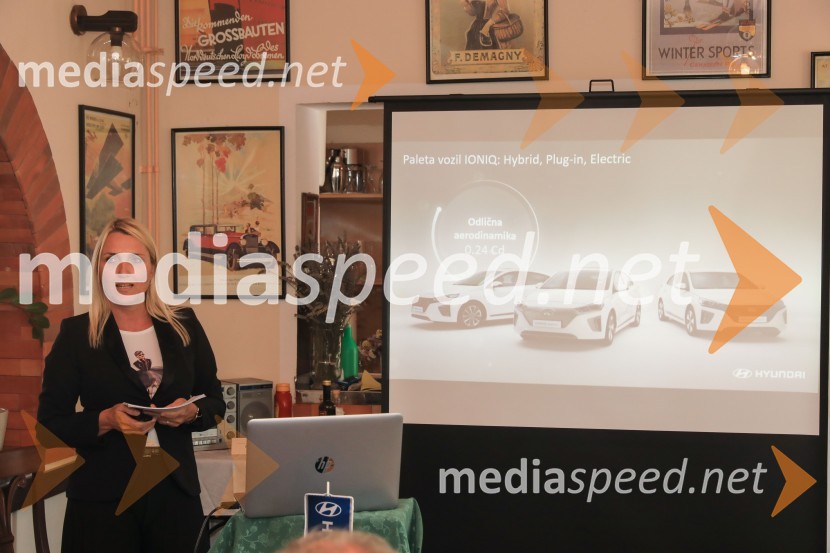 Slovenska predstavitev Hyundaijeve prenovljene družine IONIQ