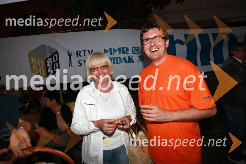 Irma Benko, direktorica Podjetja za informiranje, Murska Sobota in  	Jože Vegi, Odgovorni urednik pomurskega madžarskega radiaBogračfest 2008
