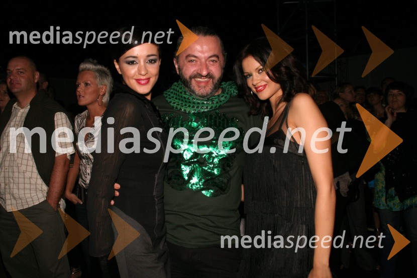Sanja Grohar, pevka in voditeljica oddaje Tv Tuba na Pop Tv, Milan Gačanovič, stilist in Nina Osenar, pevka in televizijska voditeljicaPOP TV Promenada