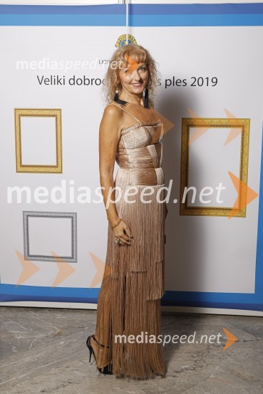  Lilijana Kastelic, oblikovalkaVeliki dobrodelni Lions ples 2019