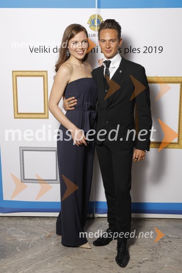  Flora Ema Lotrič, pevka;  Luka Markus Štajer, KaMi InštitutVeliki dobrodelni Lions ples 2019