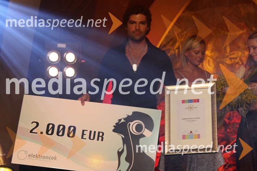 Nikola Bulovac, dobitnik nagrade strokovne žirijePesem poletja 2008