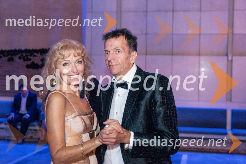  Lilijana Kastelic, oblikovalka;  Andrej Kocjan, arhitektVeliki dobrodelni Lions ples 2019