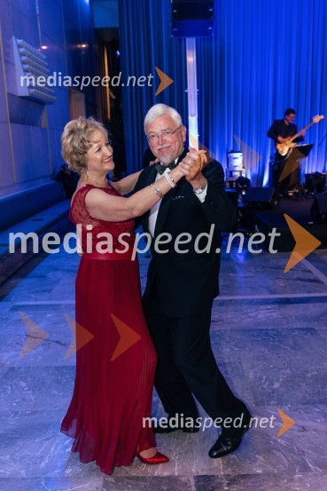  Andreja Ilgo, predsednica FAM;  Peter Ilgo, prokurist PCONVeliki dobrodelni Lions ples 2019