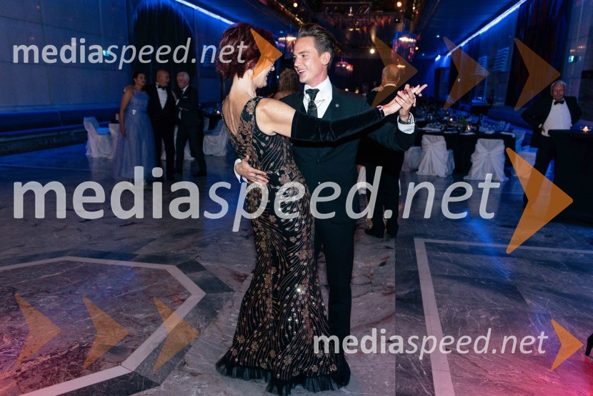  Darinka Pavlič Kamien, strokovnjakinja za komuniciranje;  ... Veliki dobrodelni Lions ples 2019