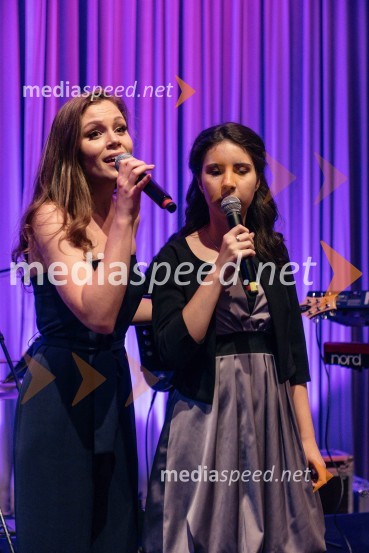  Flora Ema Lotrič, pevka;  ... Veliki dobrodelni Lions ples 2019