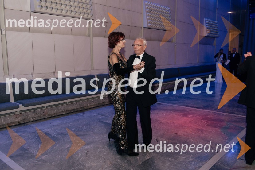  Darinka Pavlič Kamien, strokovnjakinja za komuniciranje; dr. Peter KamienVeliki dobrodelni Lions ples 2019