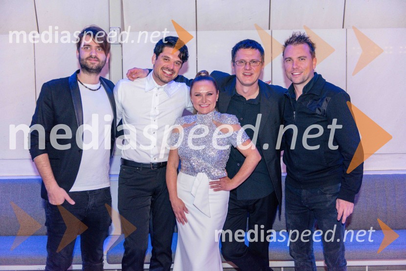  ... ;  ... ;  Nuša Derenda, pevka;  ... ;  ... Veliki dobrodelni Lions ples 2019