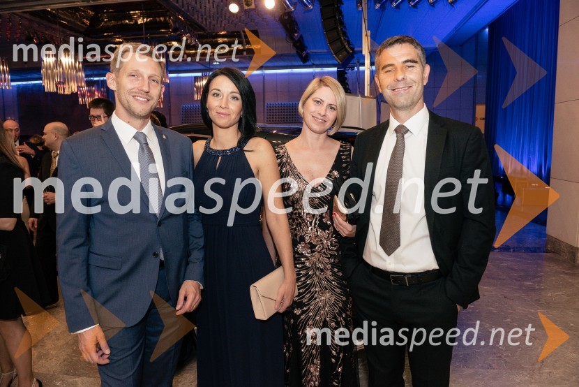  ... ;  ... ;  Tina  Kocijančič, Predsednica Lions klub Ljubljana;  ... Veliki dobrodelni Lions ples 2019