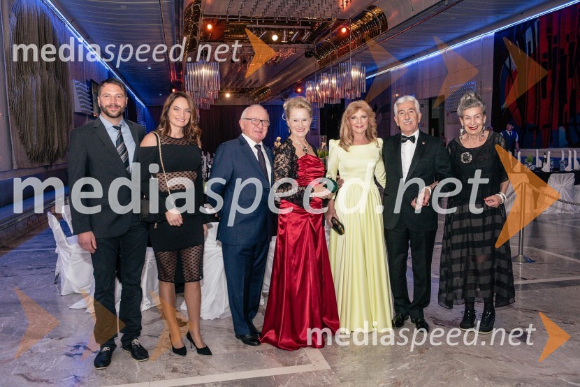  Luka  Dubravčić, podjetnik;  Aleksandra Lanišek, kozmetičarka;  Boštjan Pirc, predsednik Rotary club Ljubljana-Emona;  Katjuša Rojac, kiparka in galeristka;  Darja Kuhar Kotnik, soustanoviteljica in podpredsednica Društva za zdravje naroda;  Rajko Kotnik, državni pravobranilec, bivši predsednik Lions Ljubljana Rožnik;  Marjanca Pauer GultVeliki dobrodelni Lions ples 2019