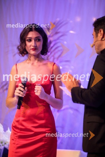  Zala Djurić, manekenkaFemme fatale 2019 je Natalija Verboten