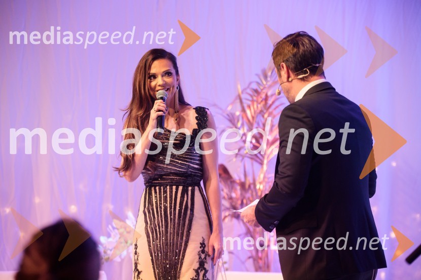  Natalija Verboten, pevka;  Jan Bučar, igralecFemme fatale 2019 je Natalija Verboten