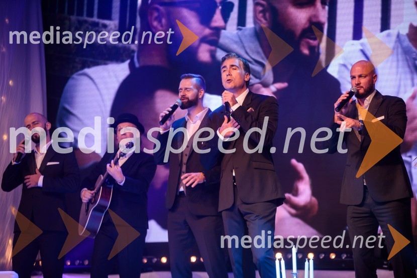  Jure Jaklič, Skupina Kvatropirci;  ... ;  Samo Kališnik, Skupina Kvatropirci;  Jan Plestenjak, pevec;  Gorazd Zapušek, Skupina KvatropirciFemme fatale 2019 je Natalija Verboten