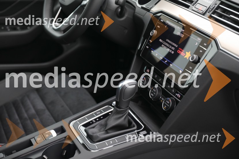 Slovenska predstavitev prenovljenega vozila Volkswagen Passat