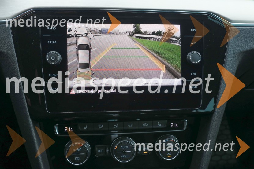 Slovenska predstavitev prenovljenega vozila Volkswagen Passat