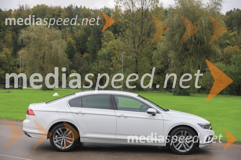 Slovenska predstavitev prenovljenega vozila Volkswagen Passat