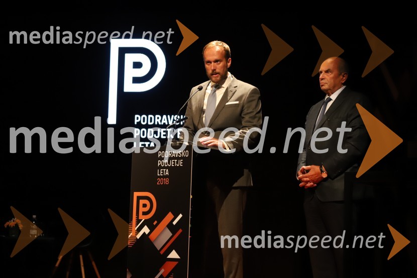  Uroš Hakl, direktor družbe Večer, d.o.o.; dr. Roman Glaser, predsednik, Štajerska gospodarska zbornicaPodravsko podjetje leta 2018 je Teta Frida
