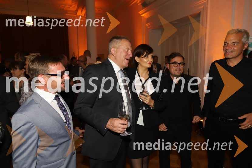  Zdravko Počivalšek, minister za gospodarski razvoj in tehnologijo;  Vesna Györkös Žnidar, nekdanja ministrica za notranje zadeve;  Matija Stepišnik, odgovorni urednik, Večer;  Aleksander Saša Arsenovič, župan, Mestna občina MariborPodravsko podjetje leta 2018 je Teta Frida