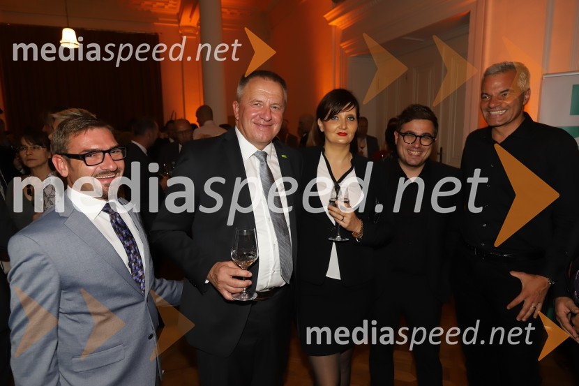  ... ;  Zdravko Počivalšek, minister za gospodarski razvoj in tehnologijo;  Vesna Györkös Žnidar, nekdanja ministrica za notranje zadeve;  Matija Stepišnik, predsednik Društva slovenskih novinarjev, novinar in urednik;  Aleksander Saša Arsenovič, župan, Mestna občina MariborPodravsko podjetje leta 2018 je Teta Frida