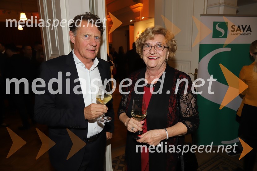  Albin Turk, direktor, Mariborske lekarne;  Jelka Kolmanič, mestna svetnica MOM, DesusPodravsko podjetje leta 2018 je Teta Frida