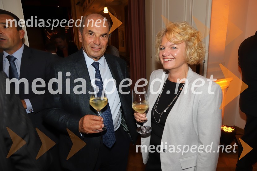 dr. Roman Glaser, predsednik, Štajerska gospodarska zbornica;  ... Podravsko podjetje leta 2018 je Teta Frida