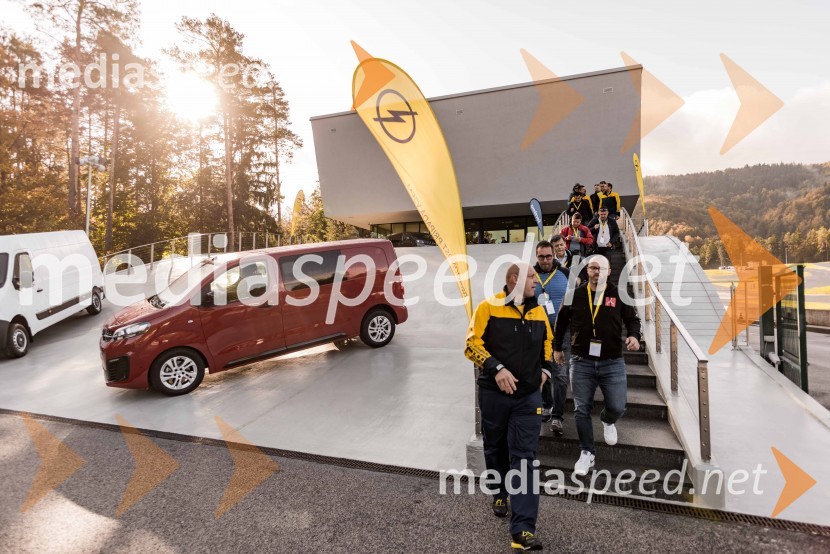 Slovenska predstavitev Oplove ponudbe gospodarskih vozil