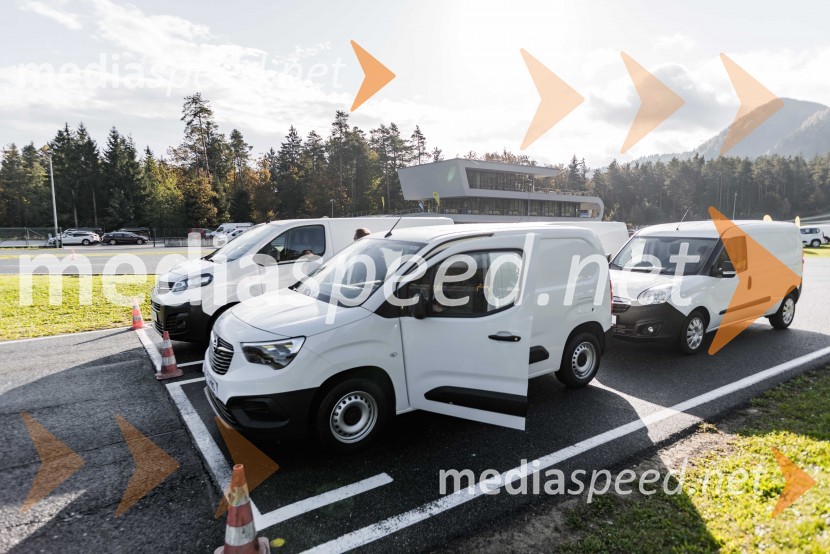 Slovenska predstavitev Oplove ponudbe gospodarskih vozil