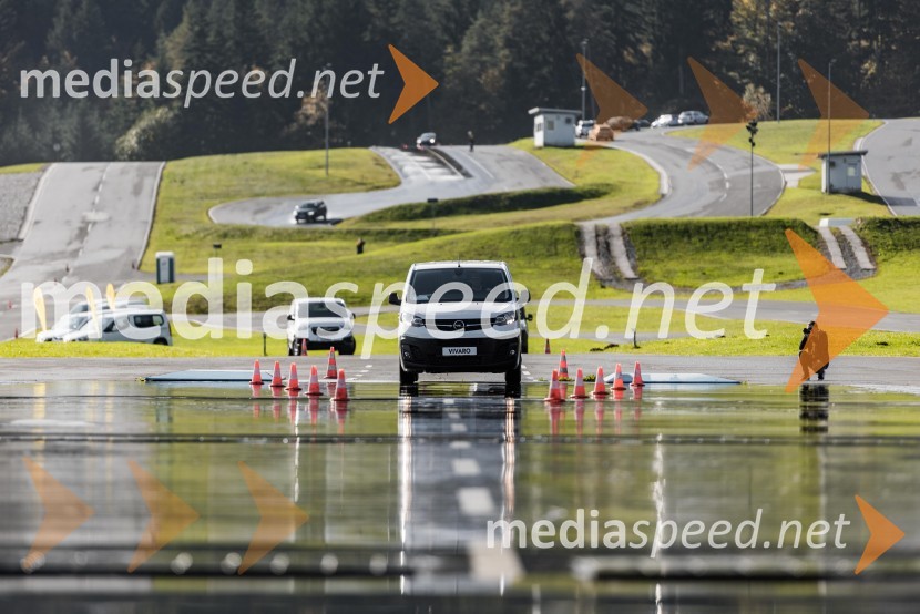 Slovenska predstavitev Oplove ponudbe gospodarskih vozil