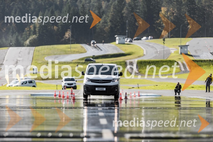 Slovenska predstavitev Oplove ponudbe gospodarskih vozil