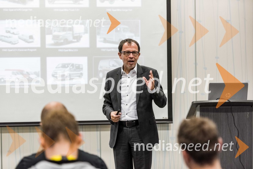 Slovenska predstavitev Oplove ponudbe gospodarskih vozil