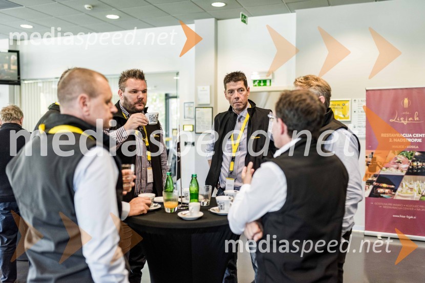 Slovenska predstavitev Oplove ponudbe gospodarskih vozil