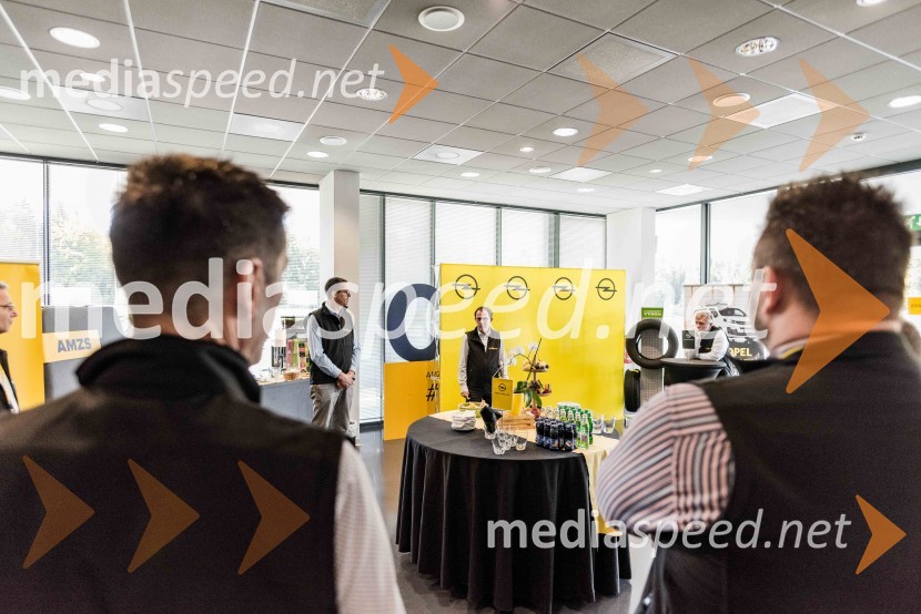 Slovenska predstavitev Oplove ponudbe gospodarskih vozil