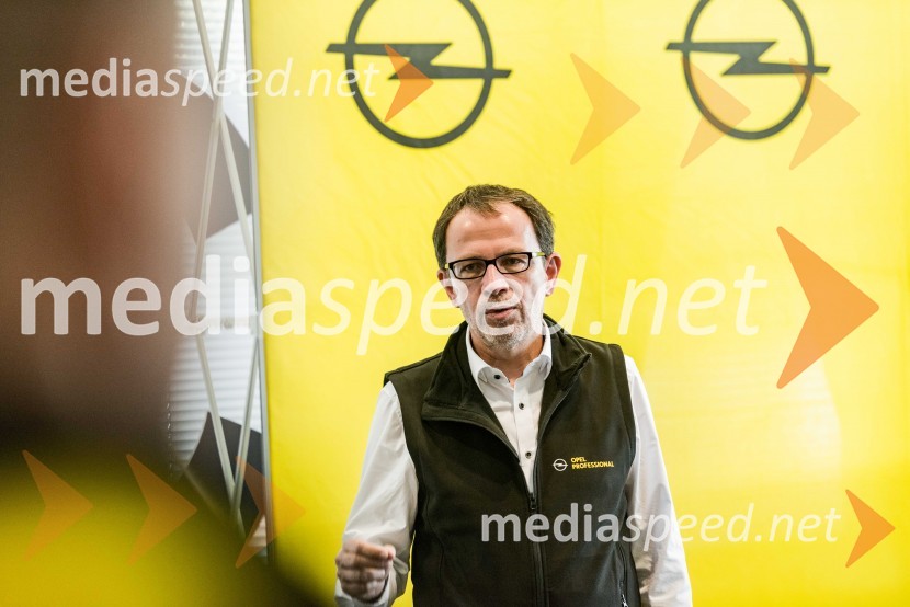 Slovenska predstavitev Oplove ponudbe gospodarskih vozil