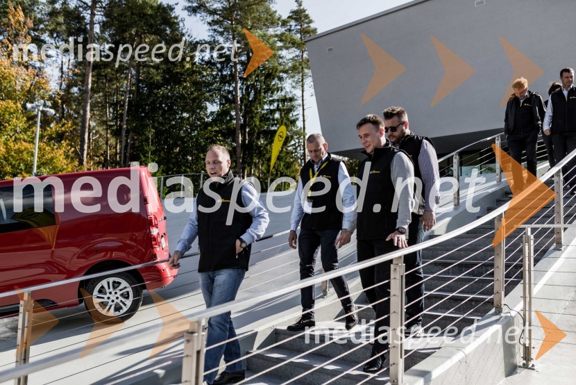 Slovenska predstavitev Oplove ponudbe gospodarskih vozil